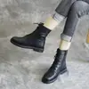 Botas Negras Estilo Martin para Mujer 2020 Otoño e Invierno Nuevas Versátiles Planas con Cordones Botines Cortos Casuales Moda Estilo Británico Botas Individuales Modernas