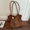 Bolso de Terciopelo Gamuzado para Mujer 2026 Nuevo Estilo Tendencia Otoño Retro Milanés Bolso Tote para el Trabajo Bolso de Hombro de Gran Capacidad