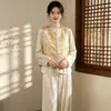 Calidad garantizada, rejuvenecedor, nuevo conjunto de camisa y chaleco de seda estilo chino con pantalones de pierna ancha, perfecto para primavera y otoño, con un diseño étnico retro