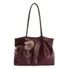 Bolsa de mano transfronteriza de gran capacidad, bolso de hombro de cuero suave a la moda, bolso de mano retro para el día a día, bolsos de mujer al por mayor