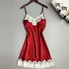 Camisola Sexy Feminina Nova Moda Europeia e Americana com Renda, Roupa de Dormir Bodycon Curta Ajustada na Cintura