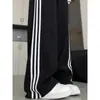 Pantalones de Chándal Rayados Negros para Mujer Talla Grande 150 kg Primavera Verano Finos de Cintura Alta Sueltos de Pierna Ancha con Tres Rayas Casual Joggers