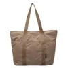 2025 Nueva Bolsa de Hombro Tote Grande para Viajes Diarios Casuales Bolso de Mano Simple de Color Sólido de Moda y Versátil