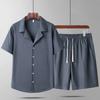 Traje de Verano de Manga Corta para Hombre Camiseta de Cuello Redondo de Alta Gama Color Sólido Manga Media Horquilla Abierta Delgado Transpirable Pantalón Cinco Puntos Conjunto de Dos Piezas
