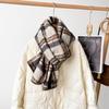 Bufanda Chal a Cuadros de Lana para Mujer Invierno de Alta Gama Marrón Maillard Bufanda Triángulo Colgante Cachemira