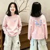 Camiseta Estampada de Manga Longa para Meninas 2026 Nova Coleção Primavera/Outono Top Cartoon Infantil para Crianças Médias/Maiores Base de Algodão Puro Tendência