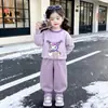 Conjunto de Kuromi con forro polar para niña, nueva colección otoño/invierno 2026, conjunto invernal de dos piezas elegante y moderno para niños