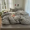 2026 Nuevo Estilo Minimalista Algodón Lavado Gasa de Doble Capa Todo Algodón Juego de Cuatro Piezas Sábana de Cama de Algodón Puro, Funda de Edredón, Sábana Ajustable Juego de Tres Piezas