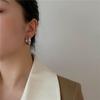 Pendientes Minimalistas de Círculo Versátiles Estilo Ins Diseño de Nicho Pendientes al por Mayor de Celebridades de Internet Aros para Mujer Modelo Nuevo y de Moda 2026