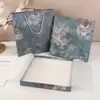 Nueva Bufanda Creativa de Tinta Caja de Regalo Bufanda Ropa Bronceado Caja Portátil Exquisita Cubierta Cielo y Tierra Traje Caja de Regalo