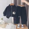 Nuevo Traje de Invierno para Niños, Conjunto Casual de Dos Piezas Forrado de Polar, Chaqueta Deportiva con Cremallera para Niños de 1 a 5 Años, Trajes Infantiles al por Mayor