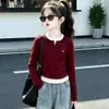 Conjunto de Otoño para Niñas Nuevo Estilo Coreano Suéter de Punto Falso de Dos Piezas y Jeans de Pierna Ancha para Niños Mayores, Conjunto de Dos Piezas Casual y a la Moda