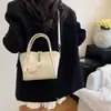 Moda Retro Comércio Exterior Bolsa Balde Portátil Nova Versátil Popular para o Dia a Dia Pequena Quadrada Casual de Ombro Transversal para Mulheres