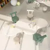 Mesas e Cadeiras Infantis de Jardim de Infância em Madeira Maciça Conjunto Criativo Loja de Educação Infantil Casa Modelo Exibição Mesas e Cadeiras de Brinquedo para Entretenimento