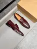 Estação Europeia CL Mocassins de Couro Genuíno Couro Bovino Brilhante Cor Color Block Sapatos Slip-on Versáteis para Trabalho e Rua Tamanho Grande Sapatos Masculinos