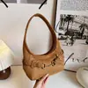 Bolso de Metal Vintage para Axila para Mujer, Bolso de Luna de Alto Nivel Estilo Páramo para Principios de Otoño, Bolso de Mano Versátil para el Trabajo