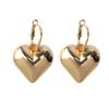 Brincos grandes de amor simples e versáteis para mulheres moda ins design de nicho de alta qualidade senso de design brincos de tarraxa de amor tridimensional