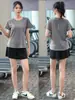 Camiseta de manga corta holgada para mujer para correr y entrenar, secado rápido, tejido fino, talla grande, conjunto de shorts de yoga y fitness