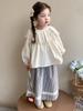 Conjunto de Dos Piezas de Camisa Estilo Mori para Niñas Otoño 2026 Nueva Versión Coreana Atuendo de Moda Ropa para Niños de Celebridad de Internet Venta al por Mayor