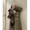 Abrigo de Lana para Mujer Otoño e Invierno Estilo Coreano Estudiante Aspecto Adelgazante Holgado Botón de Cuerno Pequeño de Longitud Media Abrigo de Lana Moderno