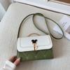 Bolsa de Ombro Casual Elegante Nova Estética de Nicho Roupas de Trabalho Diárias Bolsa Quadrada Pequena Verão 2025 Casual Estilosa Tendência