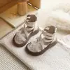 Sandálias romanas vazadas ins retrô 2026 verão novo versão coreana sapatos de princesa trançados cruzados para combinar com saias