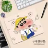 Venta Directa de la Fuente: Alfombrilla de Escritorio Antideslizante Pequeña Cuadrada Estilo Dibujos Animados para Oficina con Bordes Cosidos de Precisión, Almohadilla para Ratón Popular de Alto Valor
