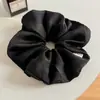 Scrunchie de cor sólida estilo coreano, tamanho grande, com textura acetinada, acessório versátil para rabo de cavalo, elástico de cabelo