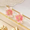 Aretes de botón de flor de esmalte degradado estilo pastoral de lujo ligero, aretes de flor tridimensional de aleación, accesorios estilo resort de Instagram