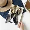 Lenço de Seda Estampado Castanha Cross70 Seda Falsa Lenço de Cabeça Estilo Rua Europeu e Americano Versátil Amarrilho de Cintura Cinto Lenço Quadrado Atacado