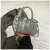 Bolsas Pequenas da Moda com Aparência Sofisticada para Mulheres, Nova Textura Verão 2025, Bolsas Transversais Populares Este Ano, Bolsas de Balde Portáteis