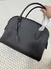 Bolsa Feminina 2025 Novo Modelo Boston Estilo Celebridade da Internet Moda Versátil Quadrada Design Bowling Bolsa de Mão e Bolsa Transversal