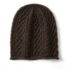 Cachecol 2026 Outono/Inverno Novo Feminino de Alta Qualidade Cor Sólida Flor Dupla Aran Quente Moda Casual Borda Dobrada Gorro de Tricô