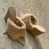 Sandalias sexys y elegantes de pelo sin cordones con punta abierta para mujer, con un diseño chic, punta fina y un tacón de cuña alto