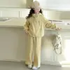 Conjunto de Sudadera para Niñas Otoño 2026 Nueva Moda Deportiva para Niñas Mayores, Atuendo Casual de Otoño para Niños Estilo Coreano