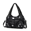 Bolsa de ombro transfronteiriça de grande capacidade para mulheres, com múltiplos bolsos, design retrô e um visual estiloso inspirado em motocicletas, perfeita como uma bolsa crossbody da moda.