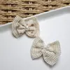 Cor de Chá de Leite Flor Coração Patch de Tecido Laço Acessórios Bordado Feito à Mão DIY Acessórios de Cabelo Sapatos Meias Chapéus Acessórios de Roupa
