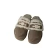 Pantuflas de suela gruesa Henan Sanpo, pantuflas bordadas rizadas de suela gruesa 20596