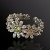 Anillo Pequeño de Margarita con Diamantes Completos Estilo Coreano y Japonés de Lujo Ligero para Mujer, Anillo de Dedo Índice de Nicho de Gama Alta de Principios de Primavera, Anillo Retro Suave