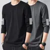Camiseta esportiva casual masculina de manga longa estampada, moderna para adolescentes, adequada para todas as estações, gola redonda, top básico de manga longa