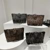 Moda Leopardo Estampa Bolsa de Ombro Feminino 2024 Nova All-match Simples Bolsa de Ombro Bolsa de Axila Grande Capacidade Deslocamento