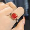 Venda Ao Vivo Praça Vermelha Chinesa Colar Anel Diamante Alto Carbono Feminino Corte Flor de Gelo Diamante Amarelo Pedra Vermelha Bolsa Quadrada Conjunto Caibao