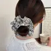 Exquisito y de Moda Scrunchie Floral de Tela, Versátil y Elegante, Lazo para Cola de Caballo de Doble Capa Estilo Tinta, Accesorio para el Cabello para Peinados de Moño