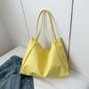 Bolso de mano para mujer, de gran capacidad, moderno, estilo occidental, con colgante, estilo informal, para ir al trabajo, 2023