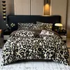 Juego de Ropa de Cama de Vellón de Leche Juego de Cuatro Piezas Grado A Madre y Bebé Funda Nórdica Individual de Invierno Colcha Sábana Bajera Sábana Plana Sensación de Lujo Ligero Alta Gama