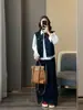 ¡Ponerse capas es imprescindible! Chaleco chaqueta de mezclilla azul vintage estilo ropa de trabajo, cuello redondo, sin mangas, corte ajustado