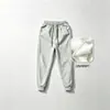 Pantalones de chándal de alta calidad, forrados de forro polar y engrosados para otoño e invierno, con un diseño moderno, adecuados para deportes y uso casual, y que proporcionan calidez. Nuevo estilo para hombre con puños elásticos