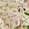 Conjunto de cuatro piezas de hilo suave y esponjoso tipo nube, Clase A, apto para bebés, conjunto de tres piezas para dormitorio de estudiante, sábana de dormir sin estampado estilo caricatura