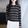 Suéter tejido a rayas hueco de estilo retro casual para mujer, cuello redondo, corte holgado, manga larga, suéter fino, nuevo top de principios de otoño, moderno