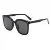 Nuevas gafas de sol GM Redes sociales con gafas de sol de metal verticales tipo arroz transmisión en vivo generación explosión gafas de sol de montura grande